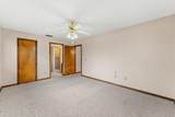 9030 York Lane - Photo 4