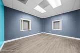 3135 Skyway Circle - Photo 27