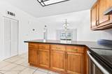 2135 Courtenay Parkway - Photo 8