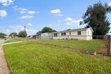 2054 Maid Marian Lane - Photo 17