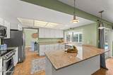 550 Temple Street - Photo 15