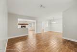 990 Demaret Drive - Photo 3