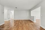 990 Demaret Drive - Photo 7