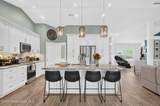 564 Hammond Street - Photo 15