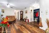 610 Saint Albans Court - Photo 15