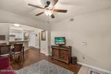 106 Peacock Boulevard - Photo 4