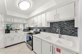 7520 Ridgewood Avenue - Photo 14