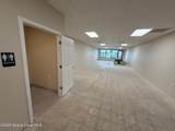 133 Courtenay Parkway - Photo 5