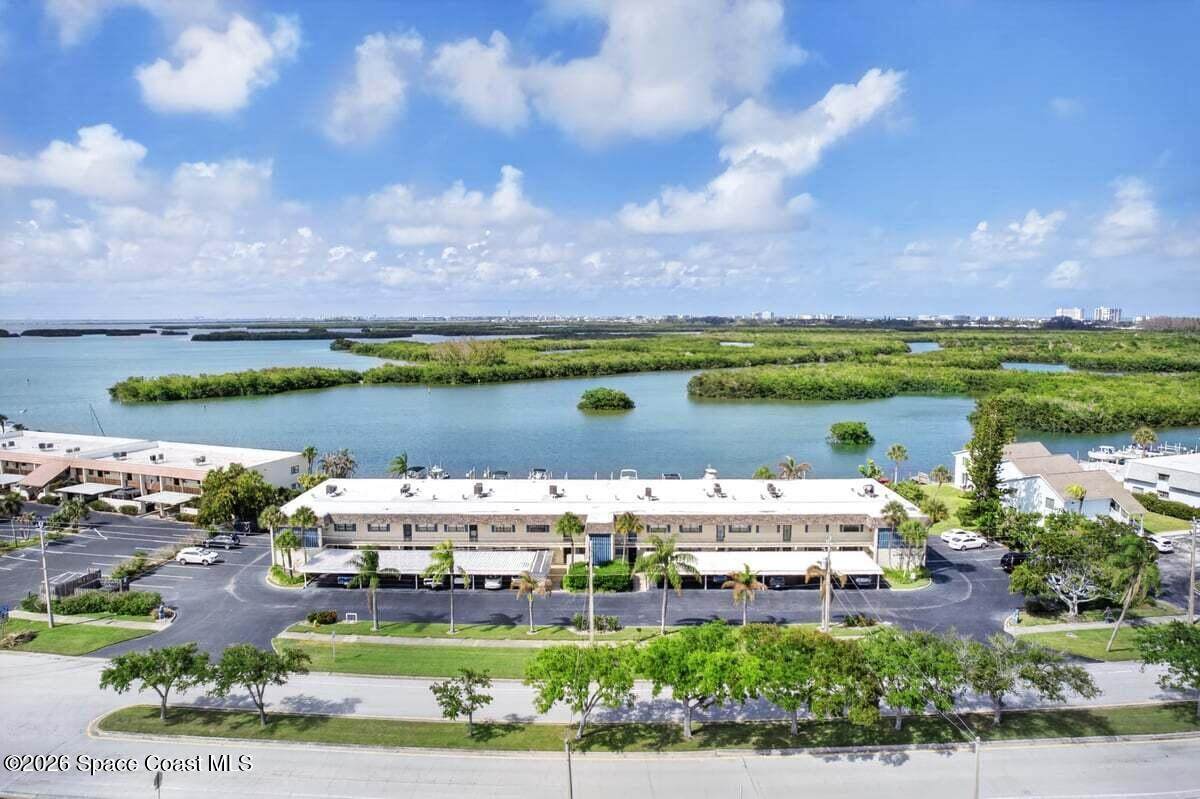 1525 Minutemen Causeway - Photo 1