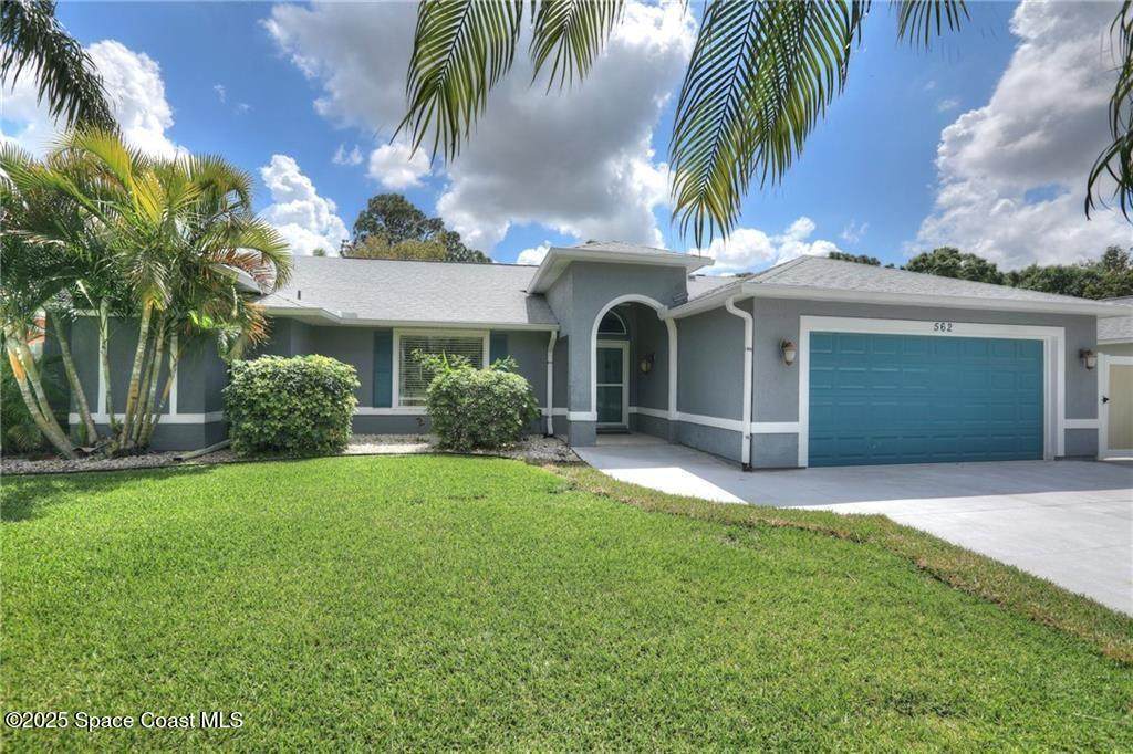 562 Rolling Hill Drive - Photo 1