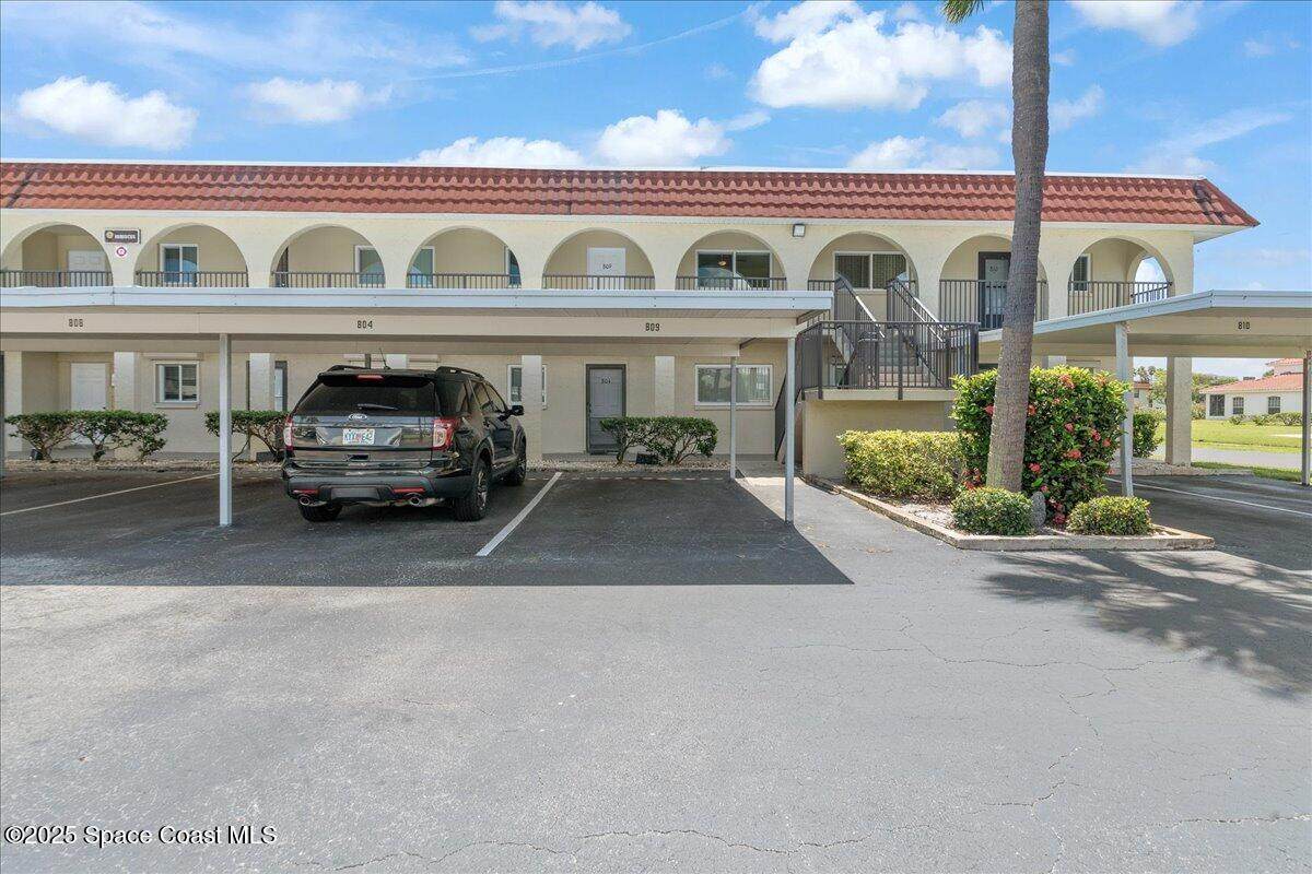 201 St. Lucie Lane - Photo 1