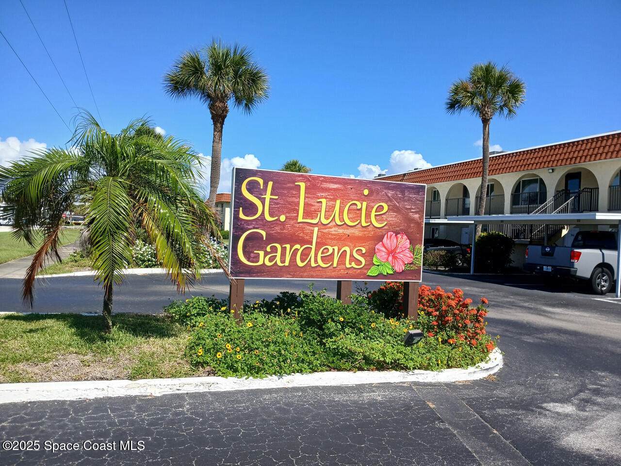 201 St. Lucie Lane - Photo 1