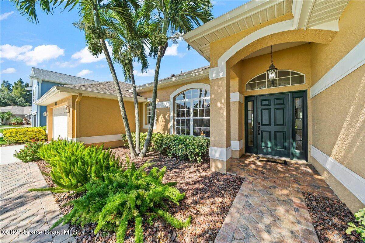 https://bt-photos.global.ssl.fastly.net/spacecoast/orig_boomver_1_1061312-2.jpg
