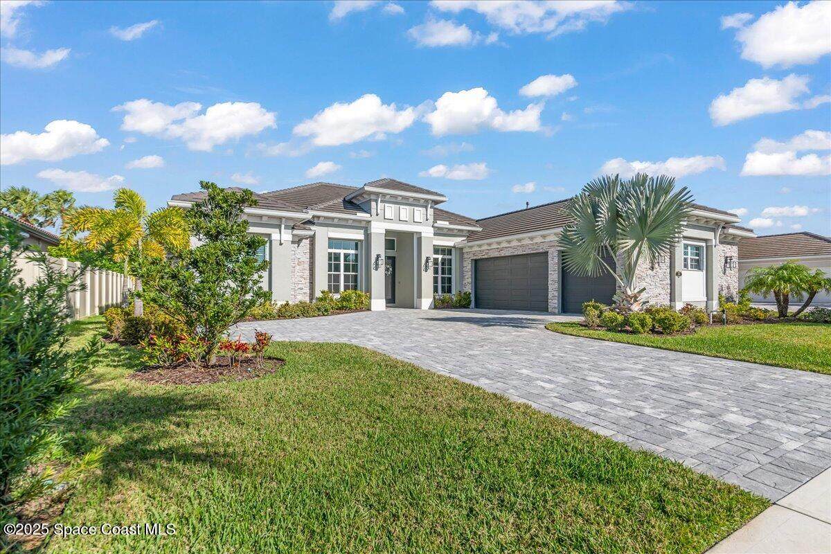 https://bt-photos.global.ssl.fastly.net/spacecoast/orig_boomver_1_1065051-2.jpg