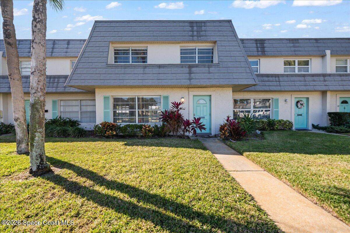 442 Dove Lane - Photo 1