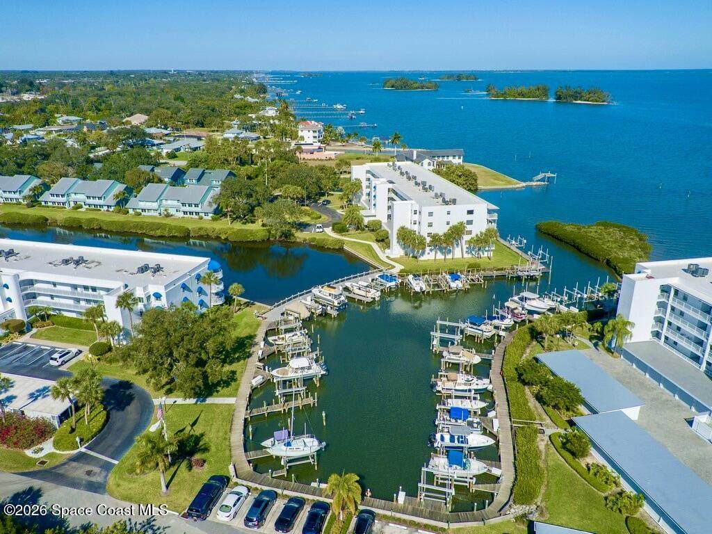 https://bt-photos.global.ssl.fastly.net/spacecoast/1280_boomver_1_1067448-2.jpg