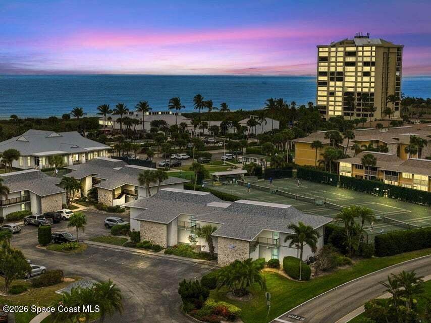https://bt-photos.global.ssl.fastly.net/spacecoast/orig_boomver_1_1067838-2.jpg