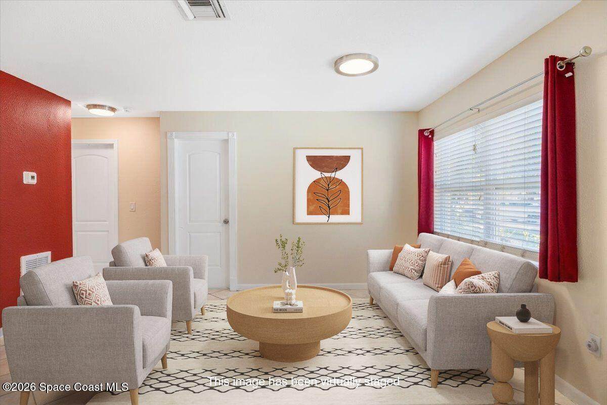 946 35th Avenue - Photo 1