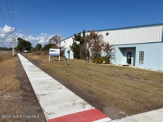 https://bt-photos.global.ssl.fastly.net/spacecoast/orig_boomver_1_1069603-2.jpg
