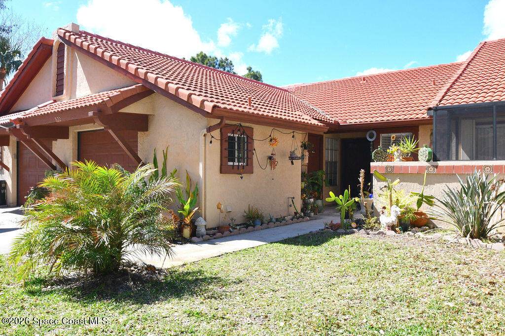 822 Brow Court - Photo 1