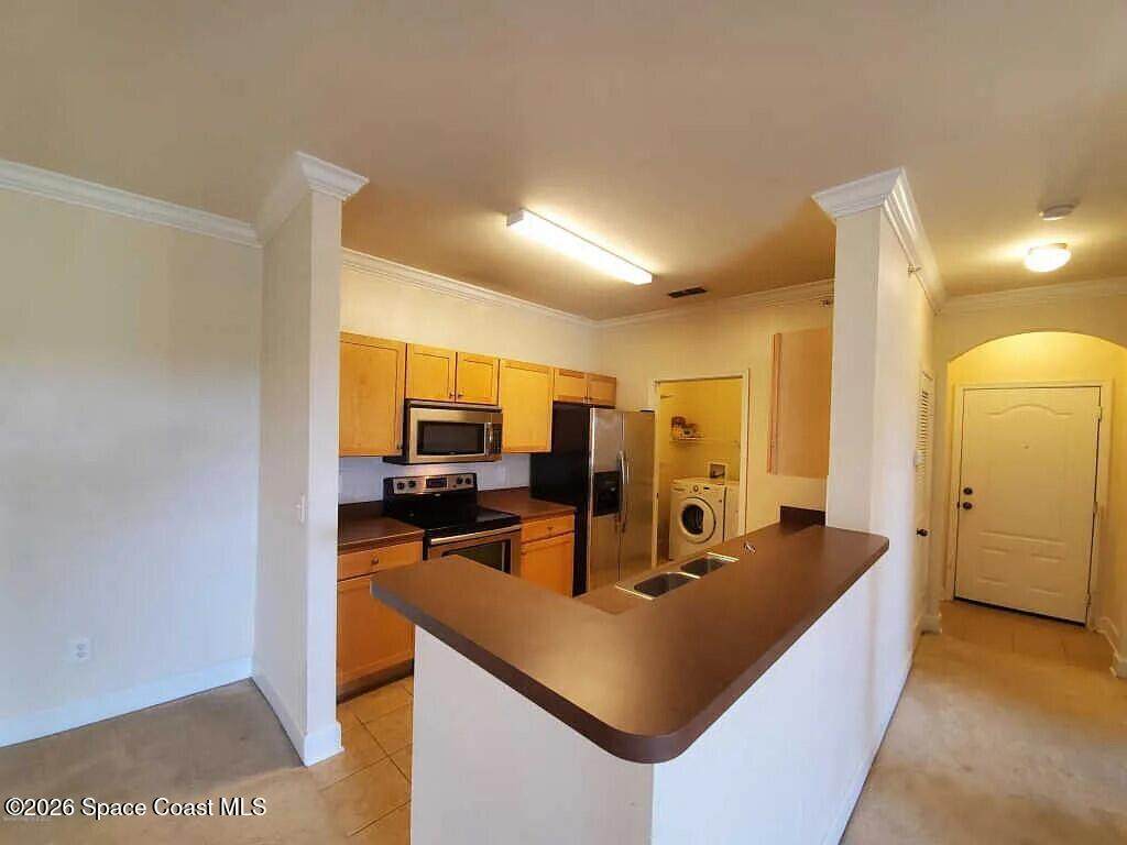 https://bt-photos.global.ssl.fastly.net/spacecoast/orig_boomver_1_1071693-2.jpg