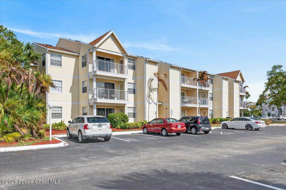 650 Island Club Court - Photo 1