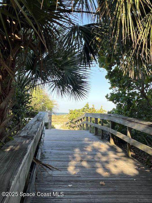 https://bt-photos.global.ssl.fastly.net/spacecoast/orig_boomver_1_1072469-2.jpg