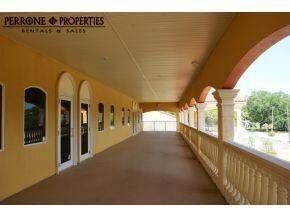 https://bt-photos.global.ssl.fastly.net/spacecoast/orig_boomver_1_1072713-2.jpg