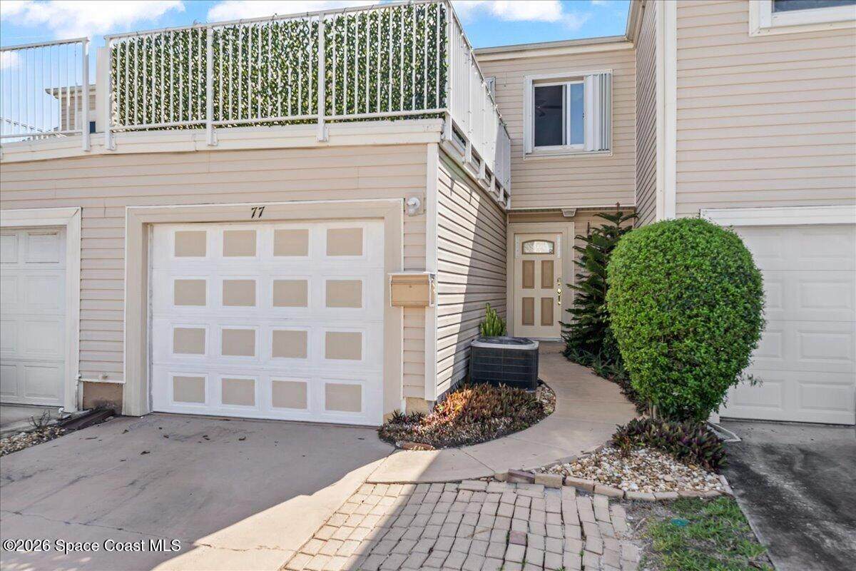 77 Emerald Court - Photo 1