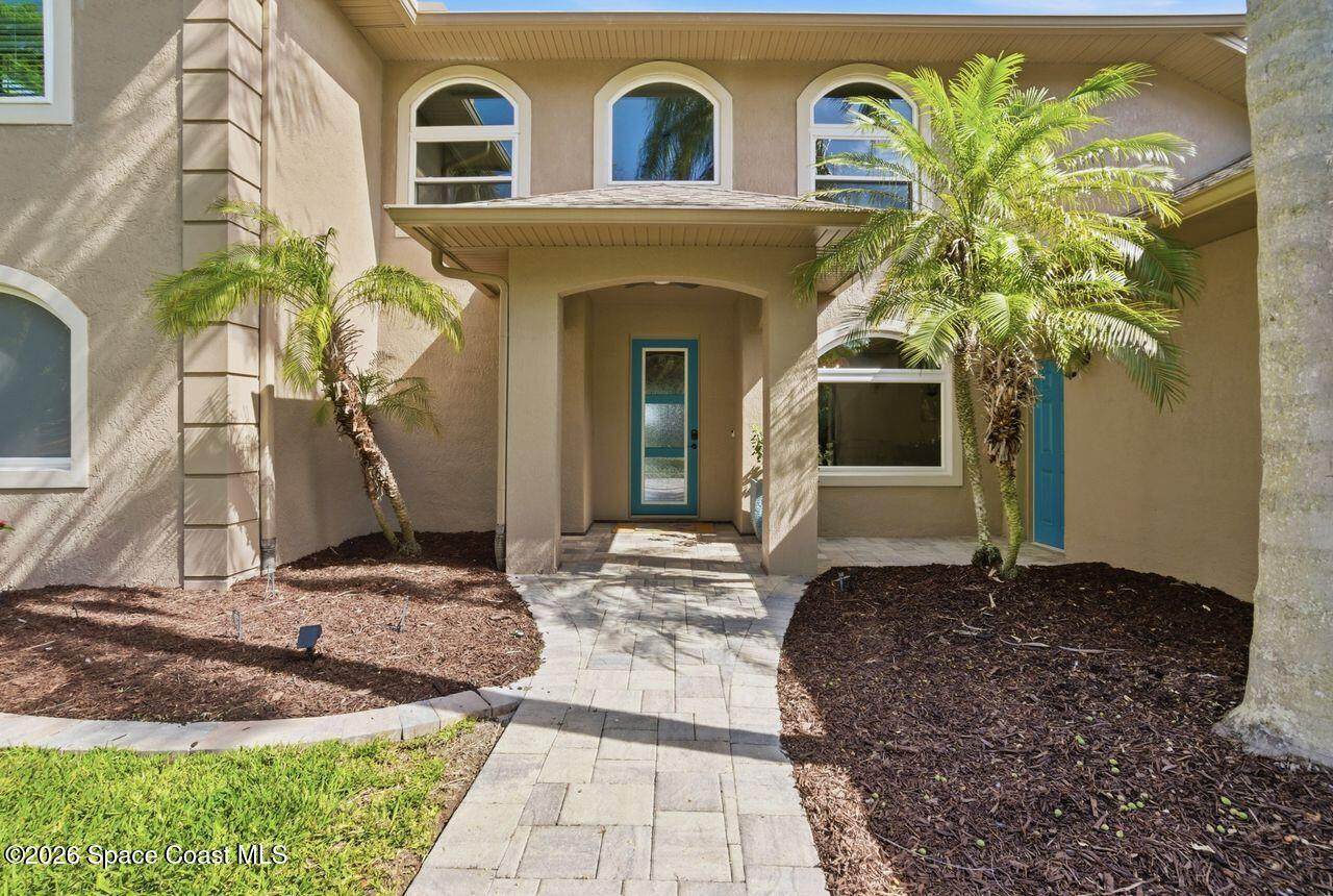 https://bt-photos.global.ssl.fastly.net/spacecoast/orig_boomver_1_1074554-2.jpg