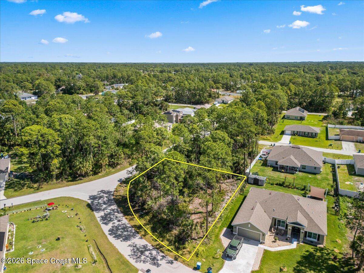 https://bt-photos.global.ssl.fastly.net/spacecoast/orig_boomver_1_1075501-2.jpg