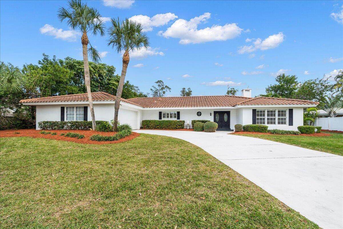 716 Malibu Lane - Photo 1