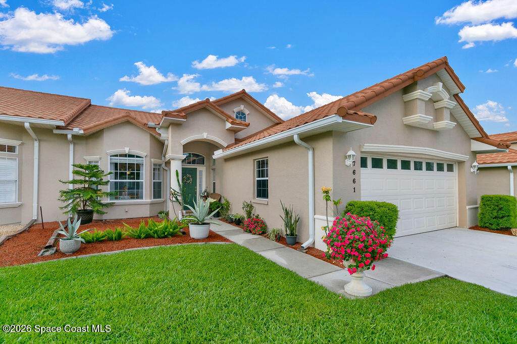 https://bt-photos.global.ssl.fastly.net/spacecoast/orig_boomver_1_1076148-2.jpg