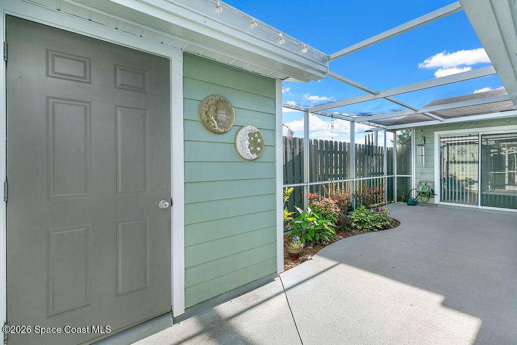https://bt-photos.global.ssl.fastly.net/spacecoast/orig_boomver_1_1076226-2.jpg