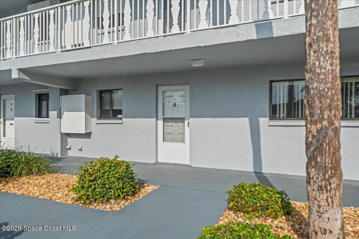 https://bt-photos.global.ssl.fastly.net/spacecoast/orig_boomver_1_1077226-2.jpg