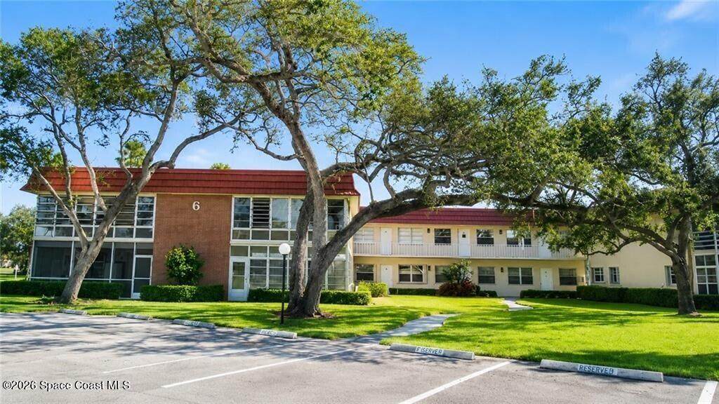 6 Vista Palm Lane - Photo 1