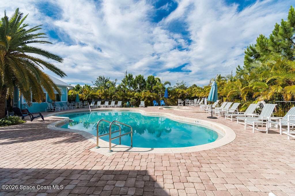 https://bt-photos.global.ssl.fastly.net/spacecoast/1280_boomver_1_1077630-2.jpg