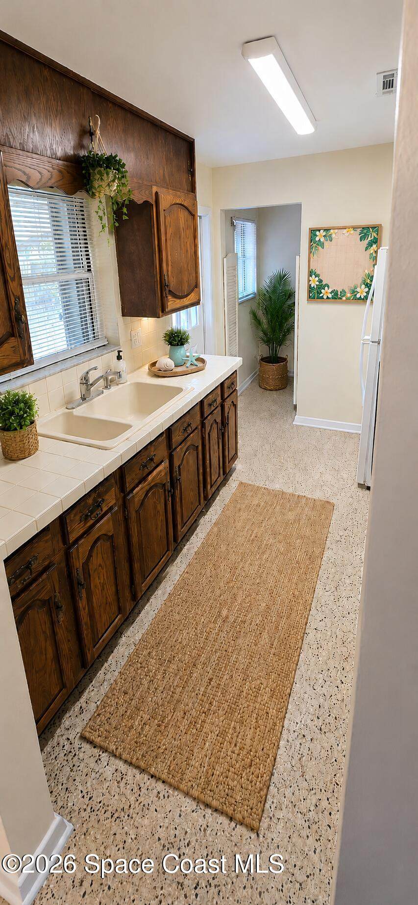 https://bt-photos.global.ssl.fastly.net/spacecoast/1280_boomver_1_1077670-2.jpg