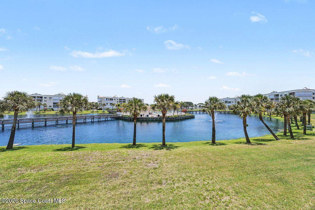 https://bt-photos.global.ssl.fastly.net/spacecoast/orig_boomver_1_1078205-2.jpg
