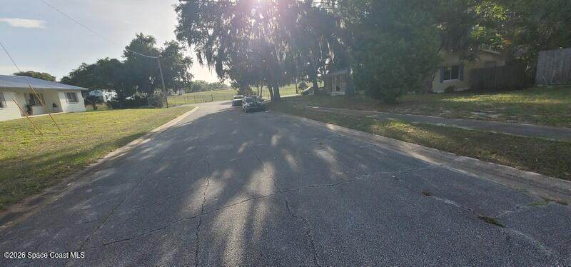 https://bt-photos.global.ssl.fastly.net/spacecoast/orig_boomver_1_1080002-2.jpg