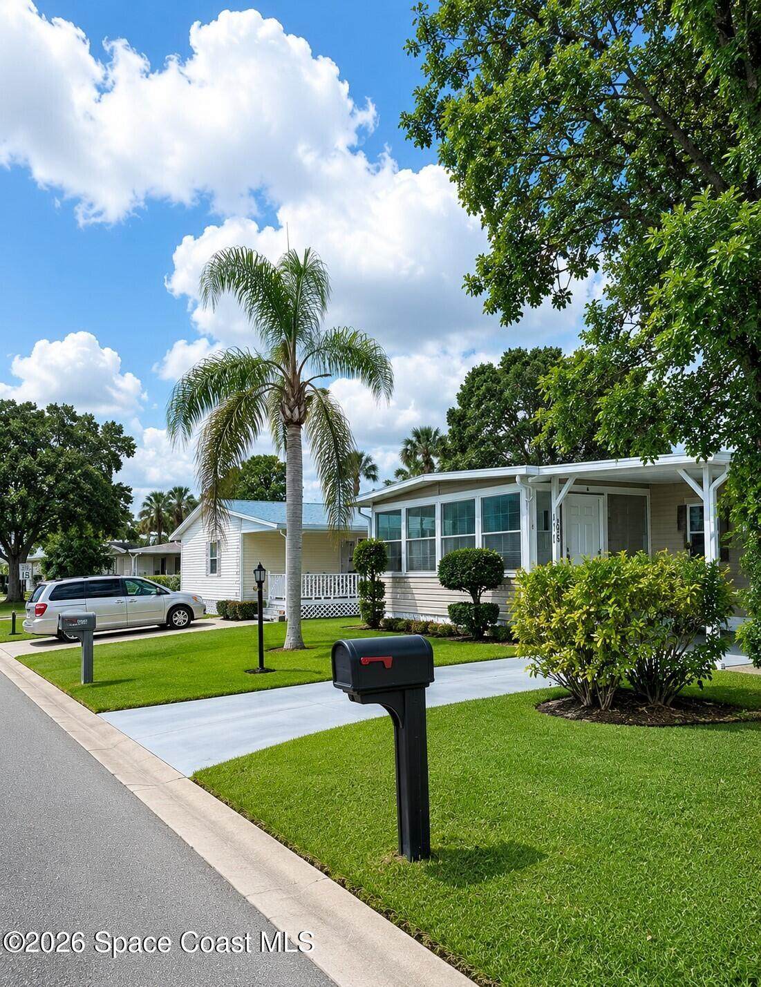 https://bt-photos.global.ssl.fastly.net/spacecoast/orig_boomver_1_1080802-2.jpg