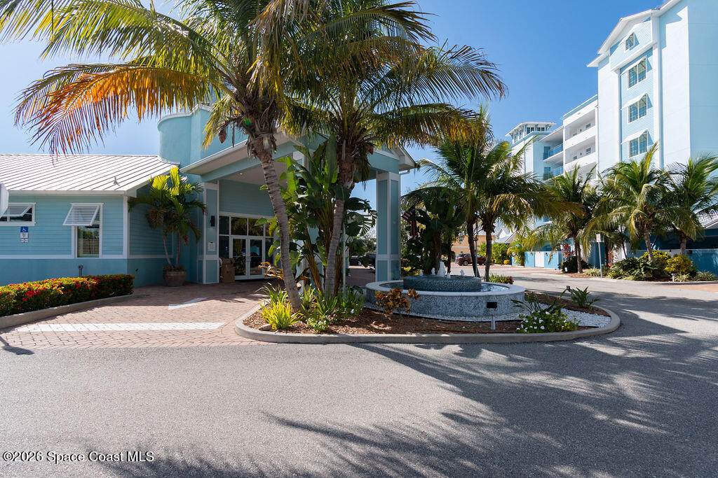 https://bt-photos.global.ssl.fastly.net/spacecoast/orig_boomver_1_1081173-2.jpg