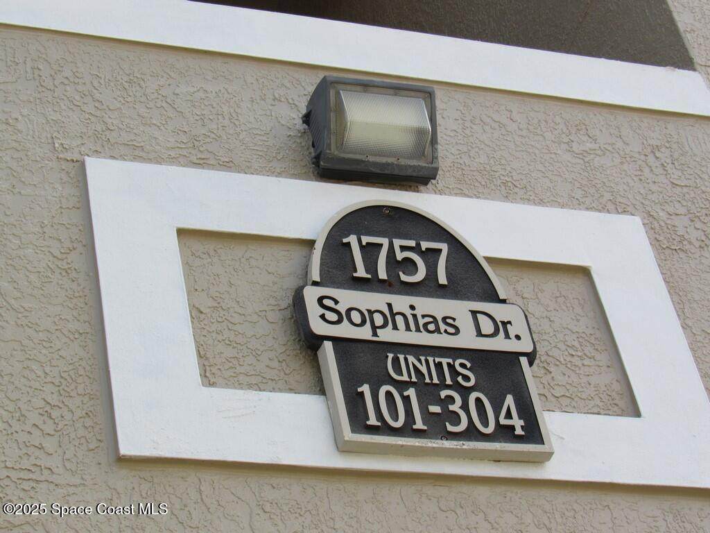 https://bt-photos.global.ssl.fastly.net/spacecoast/orig_boomver_1_1081284-2.jpg