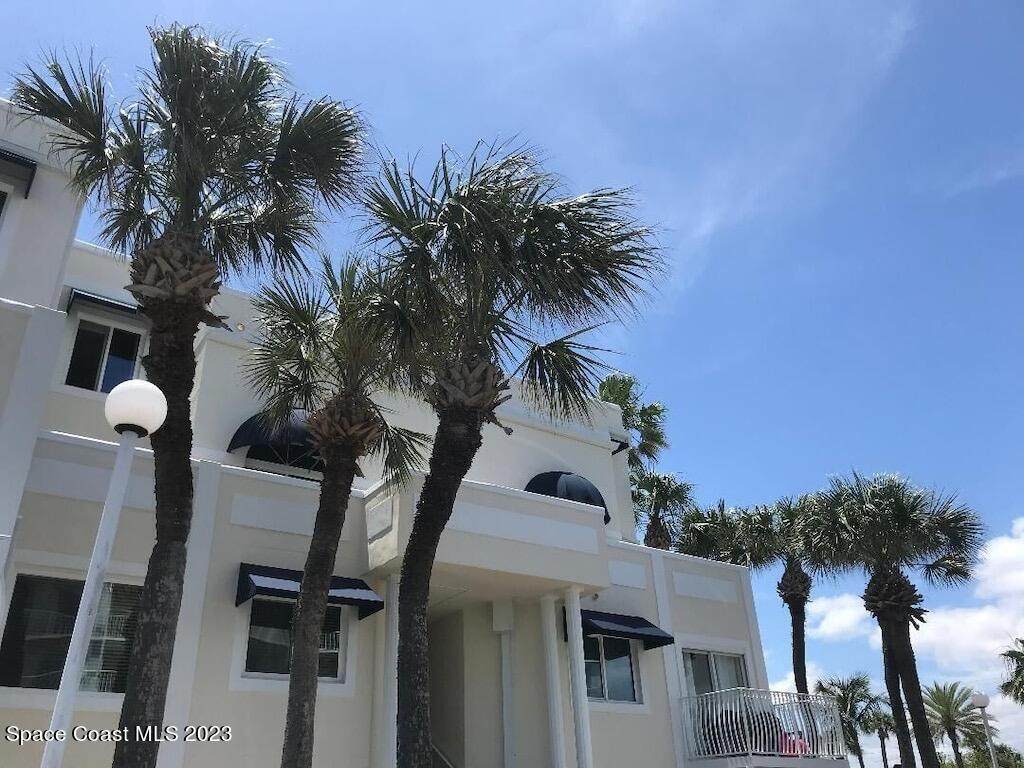 https://bt-photos.global.ssl.fastly.net/spacecoast/orig_boomver_1_1081461-2.jpg
