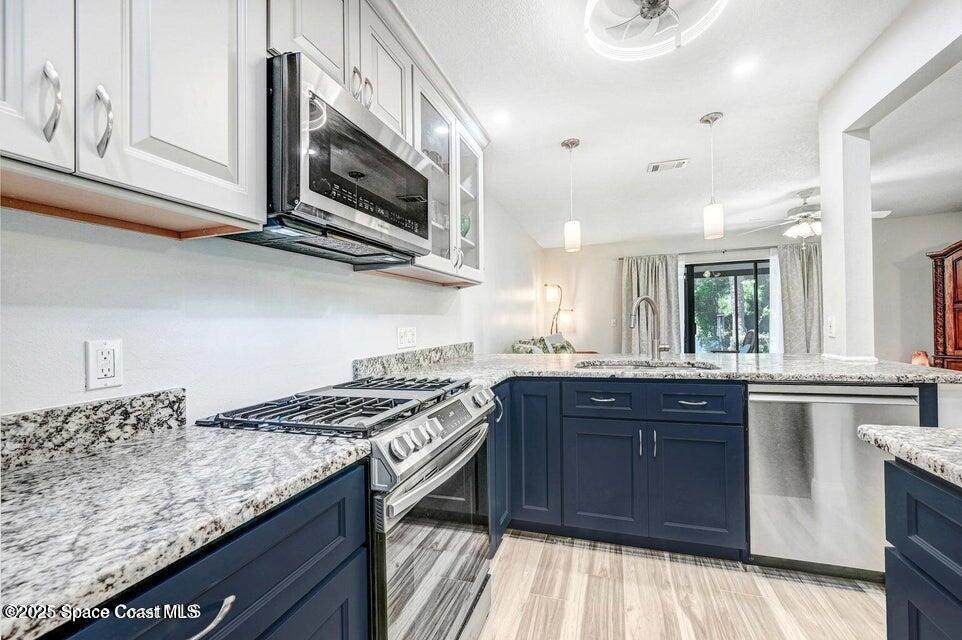 https://bt-photos.global.ssl.fastly.net/spacecoast/1280_boomver_1_1082264-2.jpg