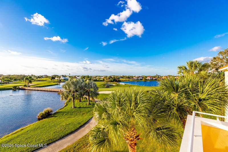 https://bt-photos.global.ssl.fastly.net/spacecoast/orig_boomver_1_1083180-2.jpg