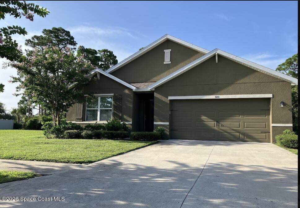 600 Forest Trace Circle - Photo 1