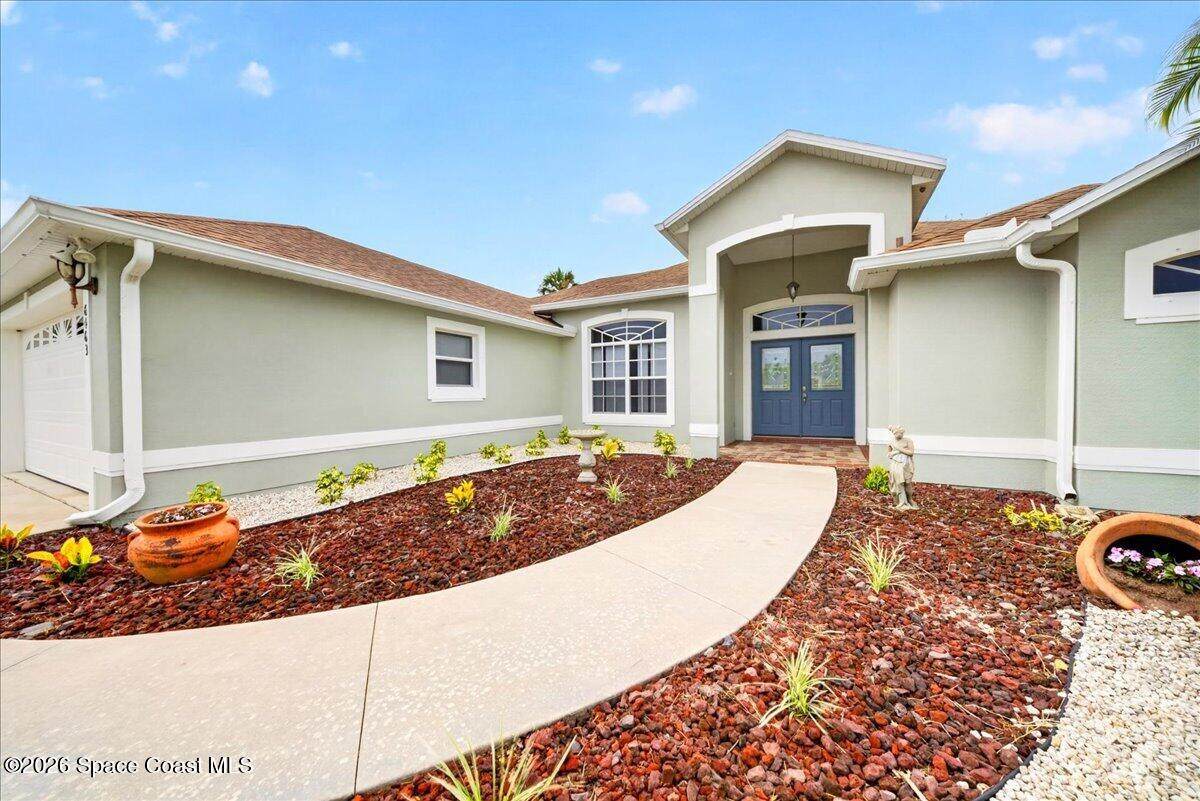 https://bt-photos.global.ssl.fastly.net/spacecoast/orig_boomver_1_1083833-2.jpg