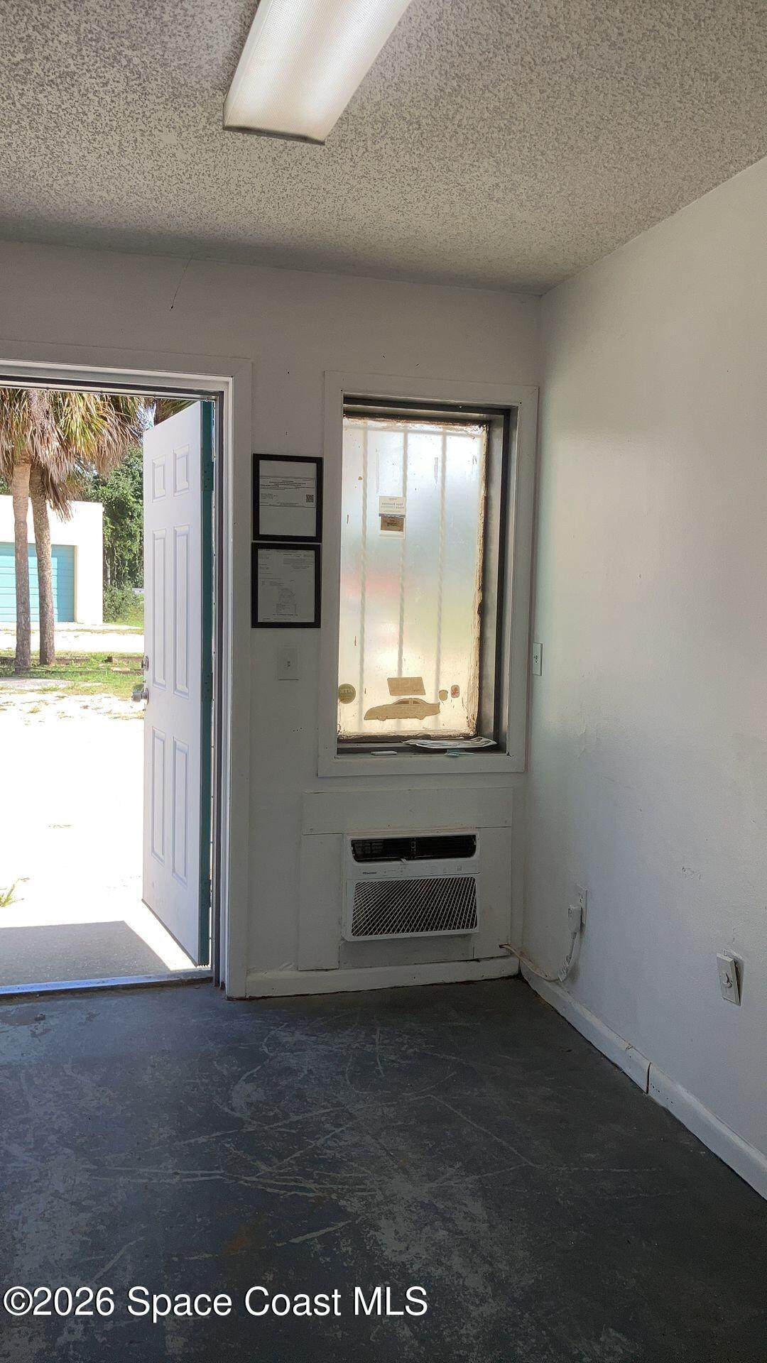 https://bt-photos.global.ssl.fastly.net/spacecoast/orig_boomver_1_1084021-2.jpg