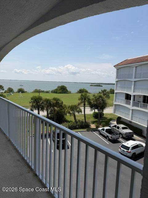 https://bt-photos.global.ssl.fastly.net/spacecoast/orig_boomver_1_1084060-2.jpg